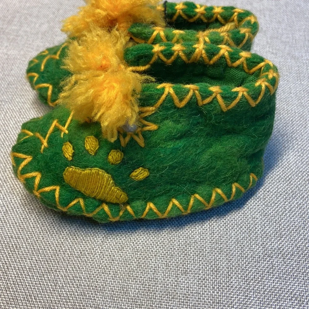 Embroidered Handmade Wool Felt Baby Slippers
